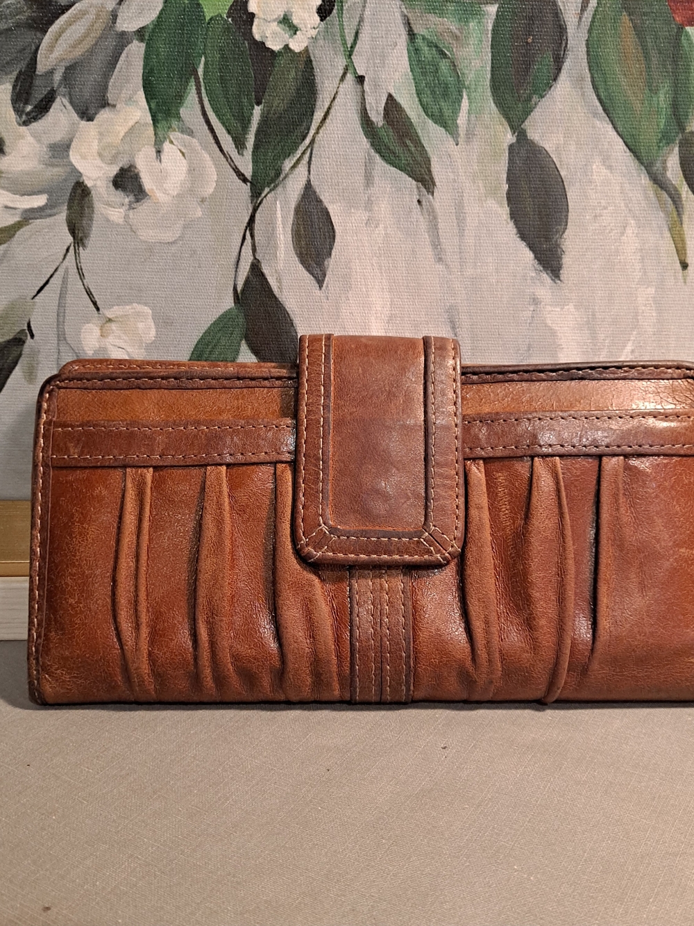 Fossil Cognac Brown Leather Fold-Over Wallet Clutch Y2k Emory